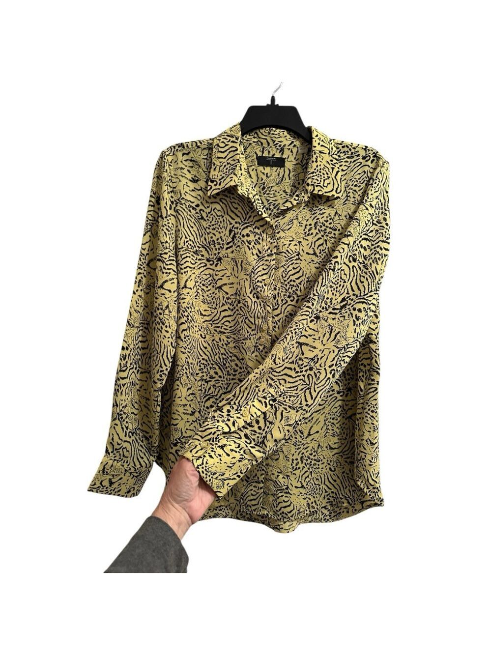 Tahari Animal Print Blouse Women Large Print Cheeta Yellow & Black Button Down